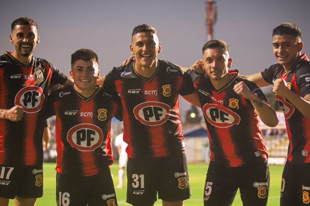 Los piducanos vencieron por un categórico 3-0 a Deportes Santa Cruz.