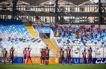 Cae un nuevo DT en el fútbol chileno y ya está casi listo el reemplazante