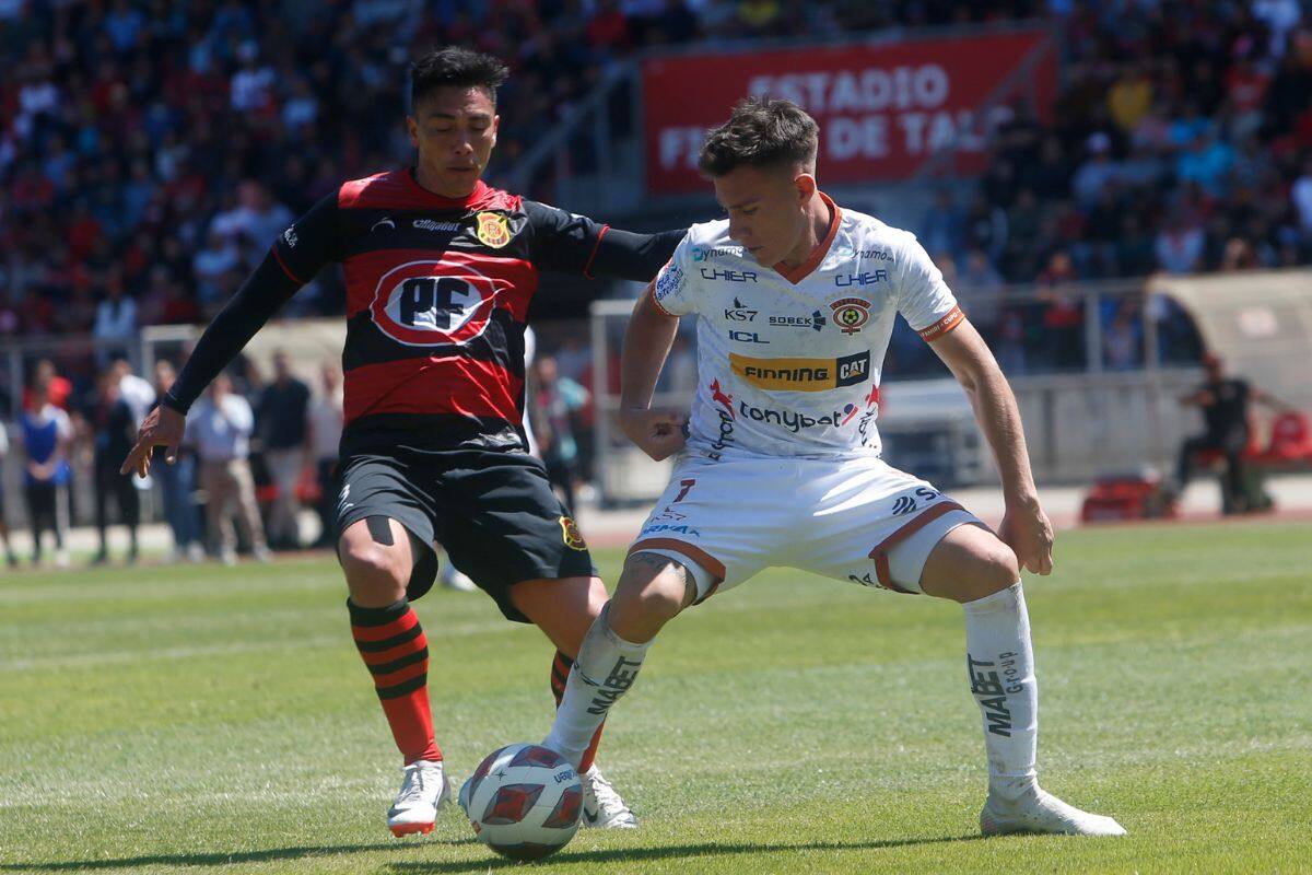 El 15 de octubre de 2023 fue la última vez que ambos rivales se enfrentaron. Fue un partido especial para los Zorros del Desierto, que con la victoria por 2-1 consiguieron el ascenso a Primera División. Foto: Agencia Aton.