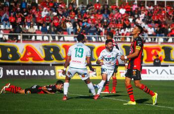 Revelan que Wanderers y Rangers podrían volver antes de lo esperado a sus estadios