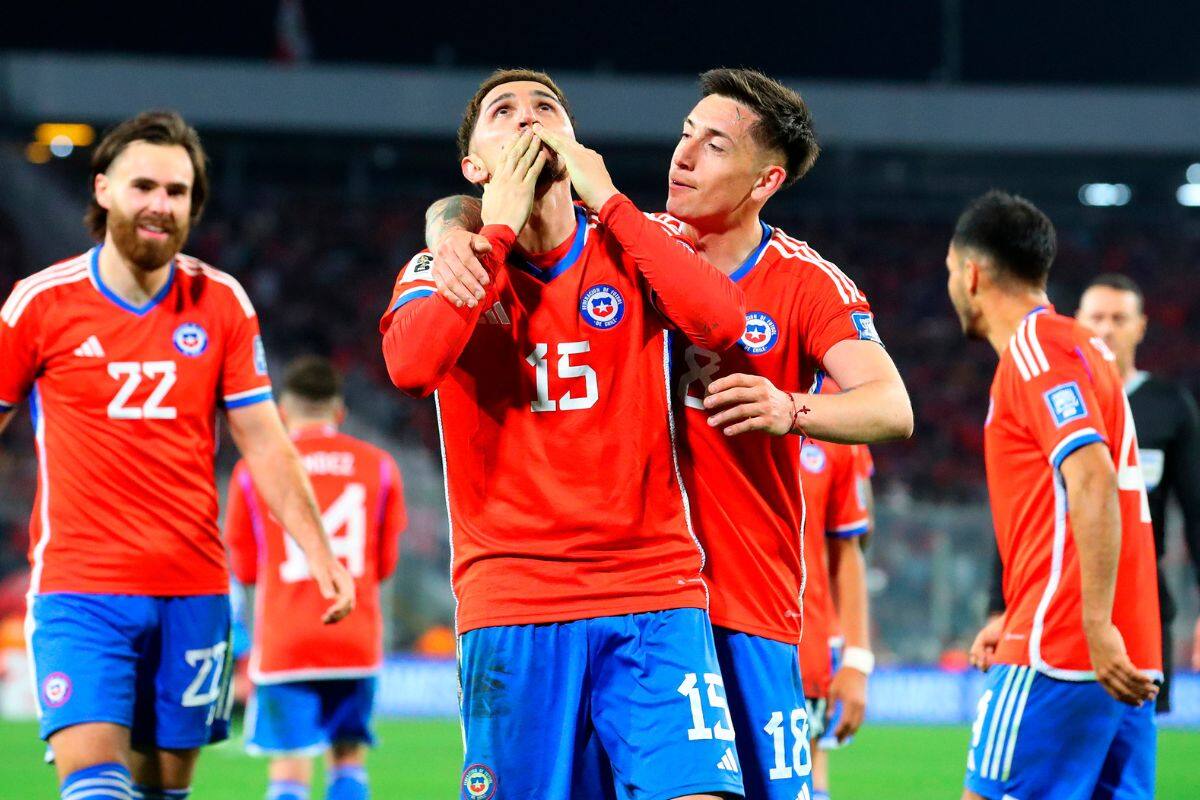 La Roja llega como la selección 40 al estreno de la Copa América. Foto: Agencia Aton.