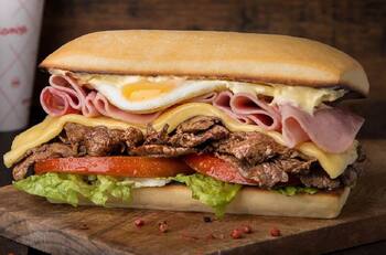 Estos son los 15 mejores sándwiches de América Latina, según importante enciclopedia: Chile aparece en la lista