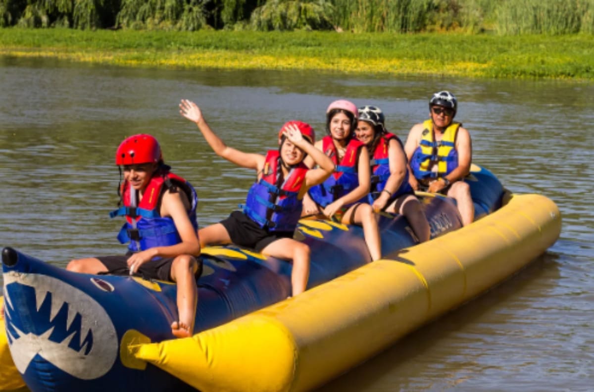 A solo 2 horas de Santiago: Lago Rapel ofrece actividades acuáticas para pasar el calor en familia o con amigos