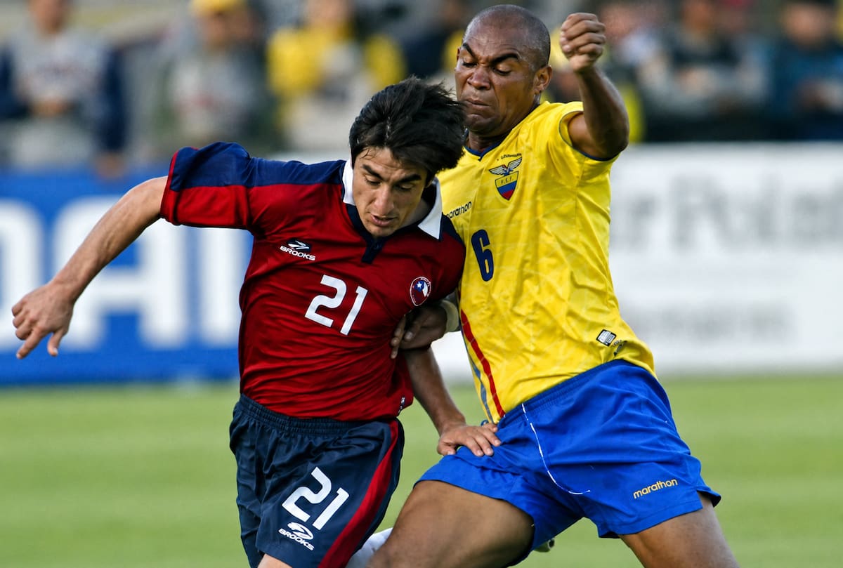 enfrentando a la Selección Chilena.
