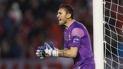 Sonríe Domingo Sorace: Santiago Wanderers ficha a experimentado portero nacional