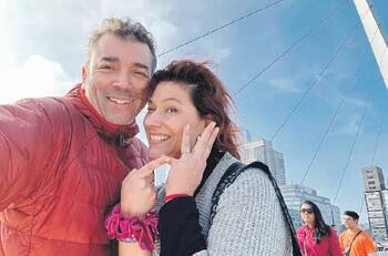 Una fiesta llena de actrices: Así fue la despedida de soltera de Catherine Mazoyer