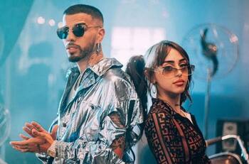 Aseguran que Nicki Nicole salió de fiesta con Rauw Alejandro tras terminar con Peso Pluma