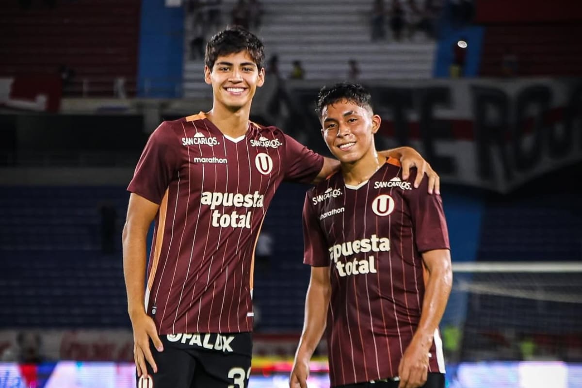 Rafael Guzmán (izquierda), es una de las joyas que Manuel Pellegrini se lleva a España. Foto: Universitario de Deportes en Instagram.