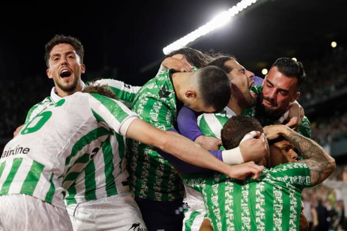 Los verdiblancos ganaron el Gran Derbi de Sevilla. Foto: EFE.