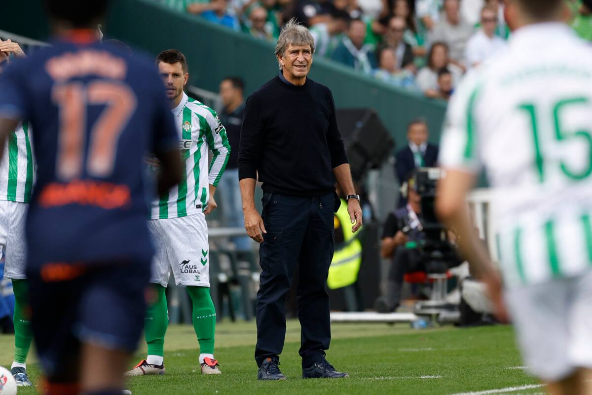 . El Ingeniero Manuel Pellegrini espera superar el mal momento que vive con el Betis. Foto: EFE.