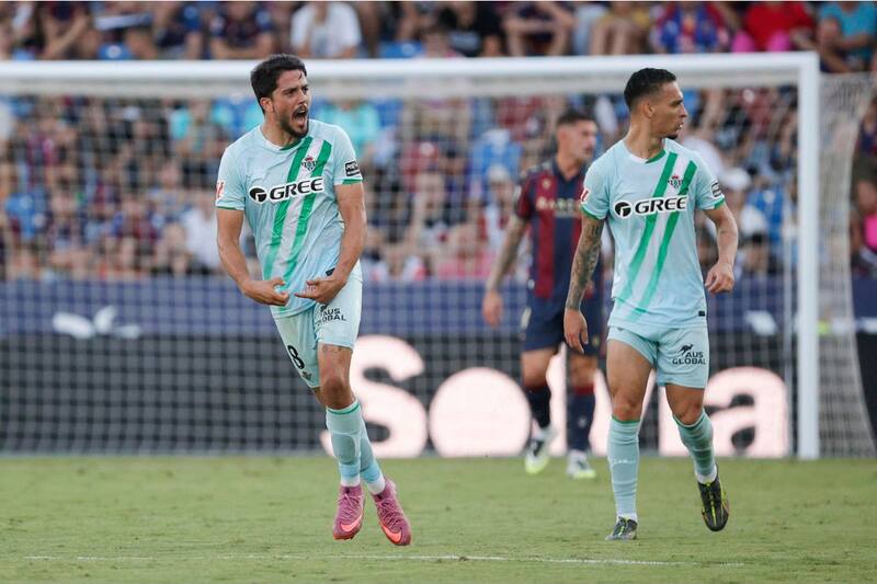 El cuadro verdiblanco remontó un 0-2 en contra ante el Levante. Foto: EFE.