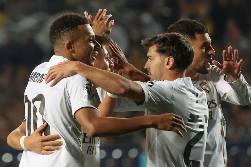 Los merengues se impousieron por 5-0 en Kazajistán, por la segunda fecha de la UEFA Champions League. Foto: EFE.