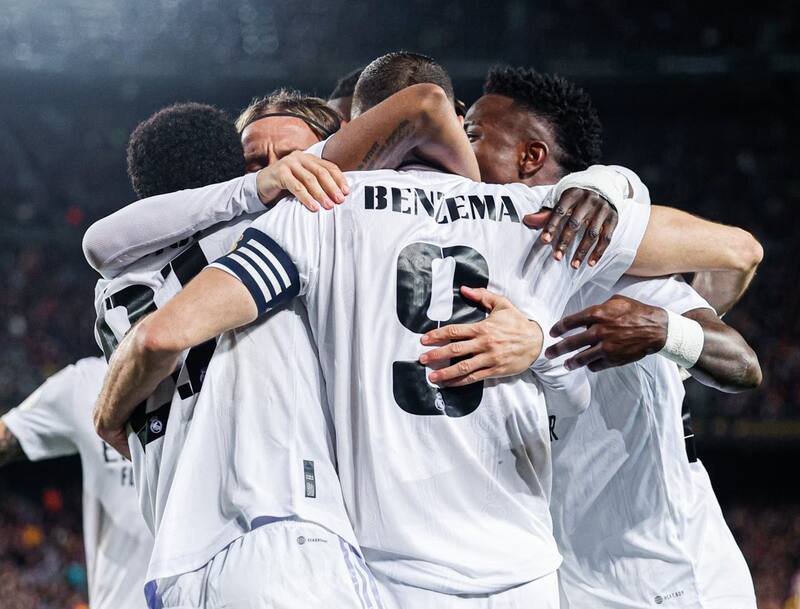 Nada que decir: las camisetas de Deportes Colchagua y Real Madrid son prácticamente idénticas.