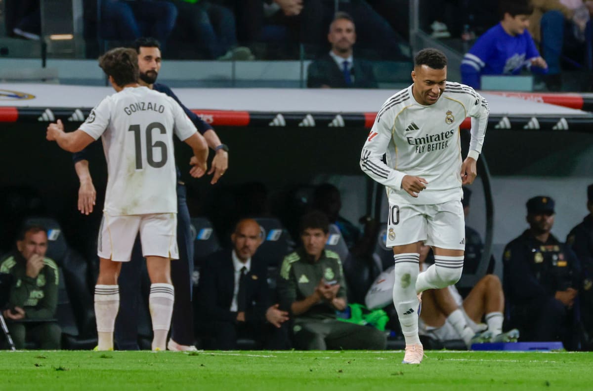 VIDEO | Del amor al odio: el Bernabéu se vino abajo con pifias contra Kylian Mbappé