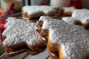 Alfajores con forma de arbolitos de Navidad: Una receta sencilla y perfecta para el picoteo de Noche Buena