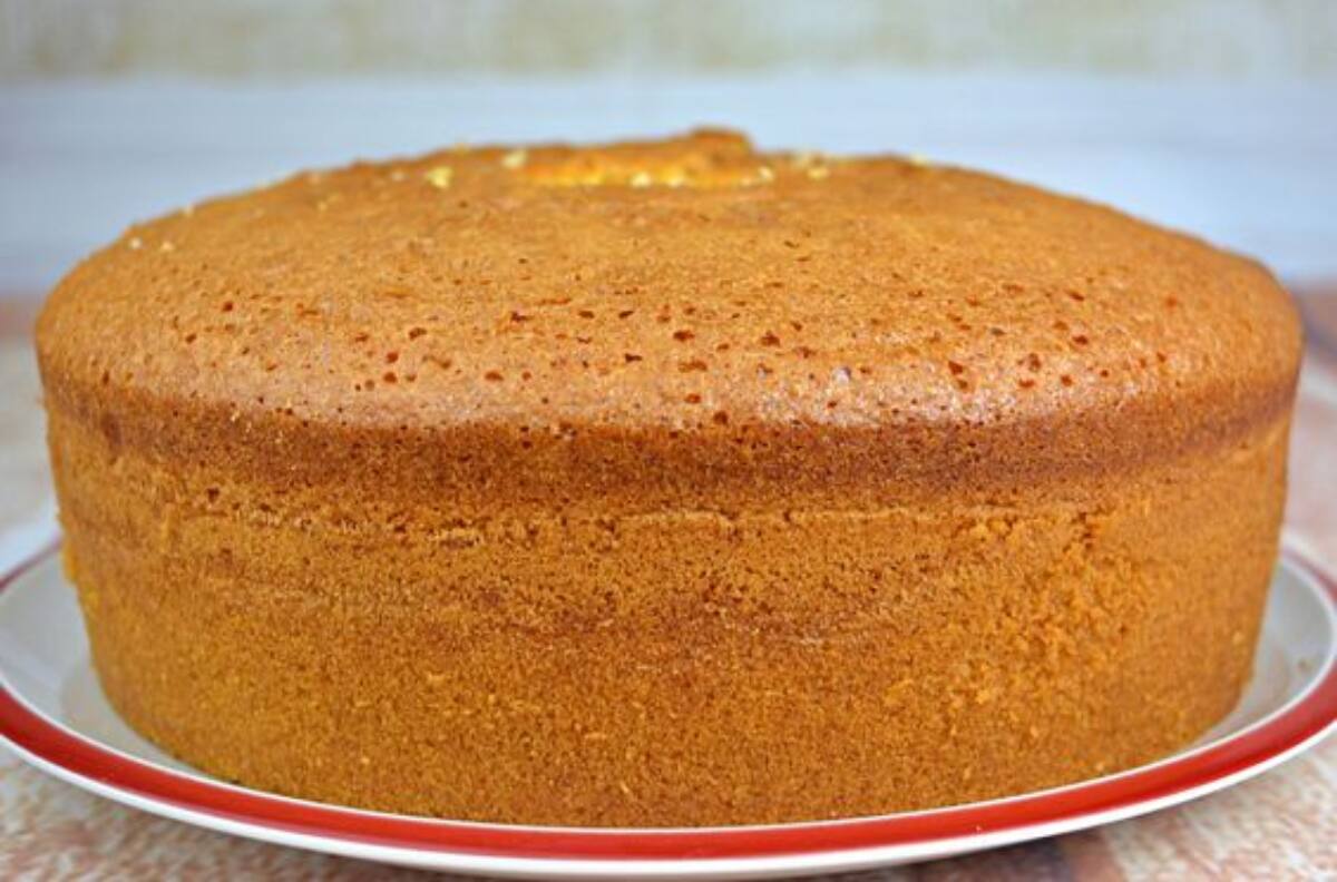 Receta de bizcocho casero: Con pocos ingredientes puedes hacer este queque esponjoso