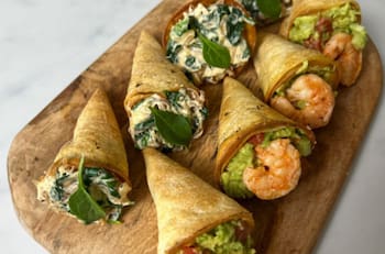 Receta sencilla de conitos rellenos: La mejor alternativa para el picoteo del fin de semana