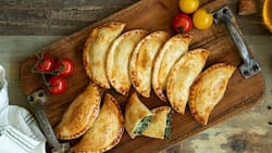 Receta sencilla de empanadillas de espinaca: Ideal para el almuerzo o un picoteo