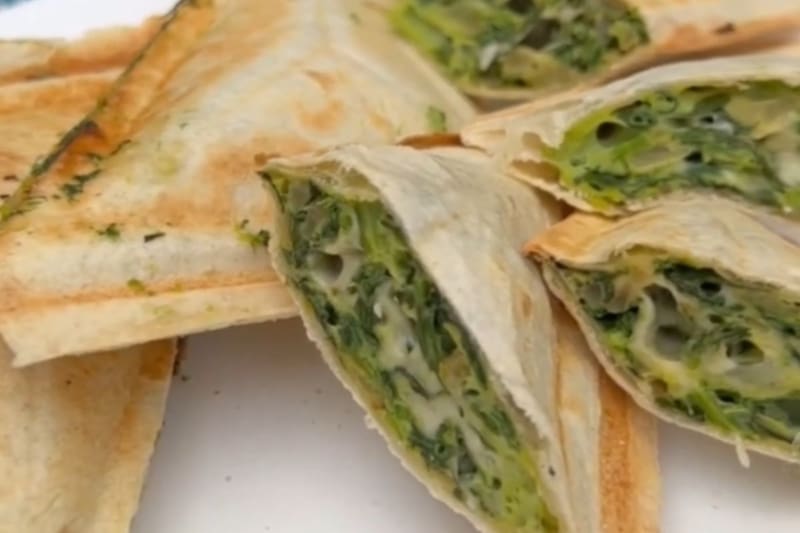 No se necesitan tantos ingredientes para cocinar este plato que te salvará el almuerzo o el té.
Créditos: IG @sweetfran.