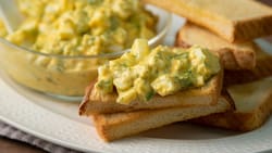 Receta fácil de la tradicional pasta de huevo: El mejor acompañamiento para el pan o galletas saladas