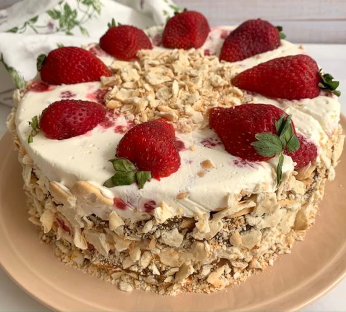 Con solo cinco ingredientes y en pocos pasos podrás cocinar este rico pastel.