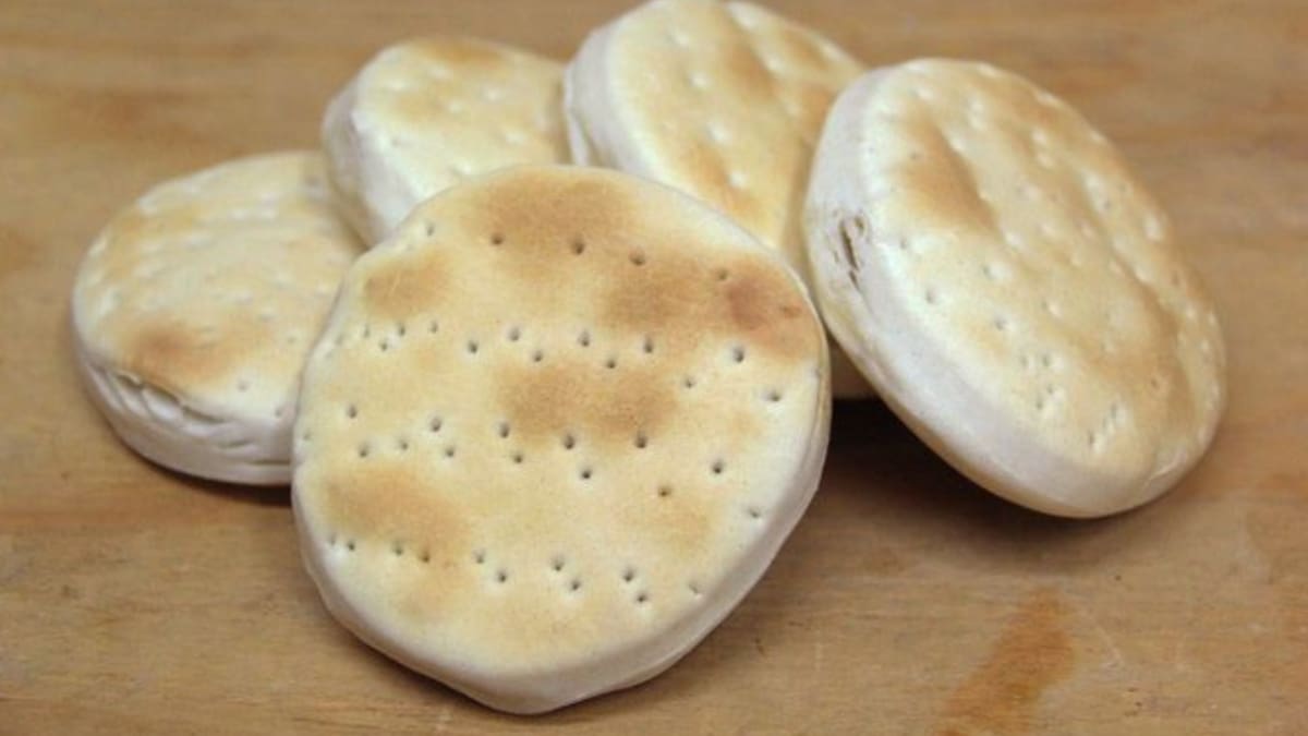 Receta de hallullas caseras: Aprende a cocinar este económico y delicioso pan amasado