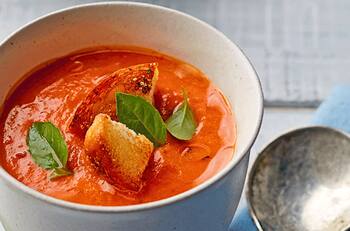 Receta de sopa de tomate con crutones: aprende a preparar este platillo ideal para el invierno