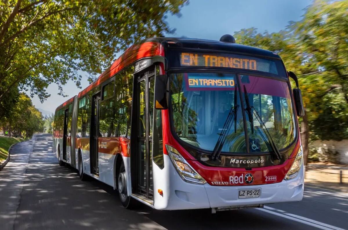 Unirá a vecinos de Lampa y Huechuraba: Red Movilidad implementa nuevo recorrido en la capital