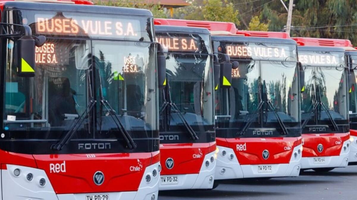 Red Movilidad tendrá histórica modernización: sumará 1.800 buses eléctricos, nuevos terminales y recorridos