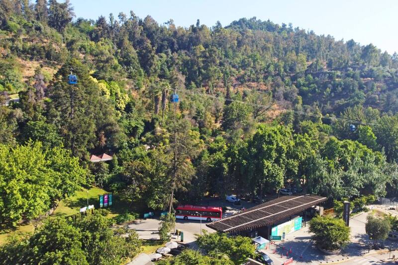 Revisa qué bus necesitas para ir al parque que te interesa de Santiago.