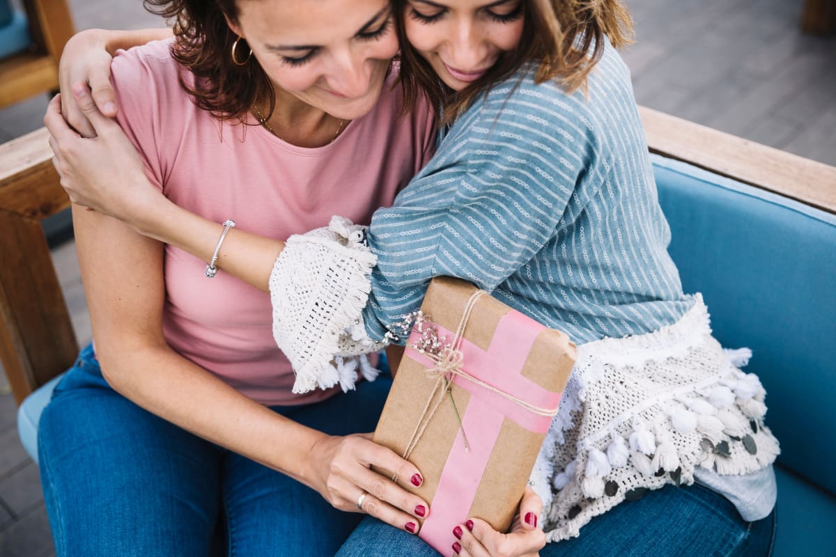 La fecha para conmemorar a la mujer más importante de nuestras vidas se celebra este domingo en Chile.