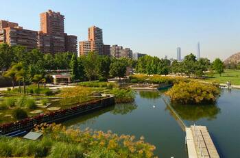 Relájate en una de las áreas más encantadoras y tranquilas de la RM: este parque promete alejarte del estrés