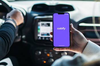 Estos son los 3 lugares más solicitados en aplicaciones de transportes en Santiago, según Cabify