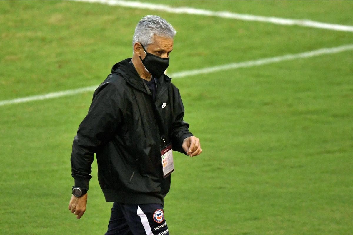 En plena Pandemia, cuando el colombiano estaba a cargo de La Roja. Foto: Agencia Aton.