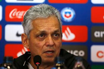 Rueda confirmó que no todos los jugadores querían suspender duelo con Perú