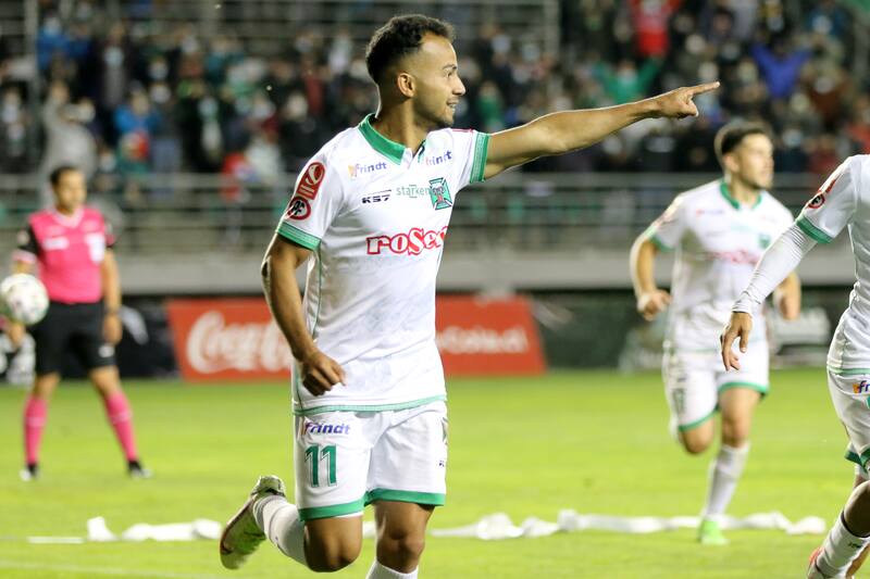 en Primera B junto a Deportes Temuco. Foto: Aton.