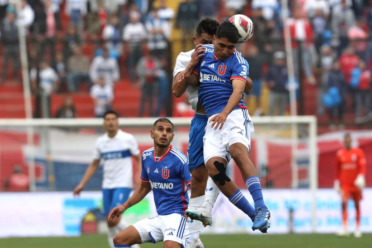 fue figura de la U en el Clásico Universitario.