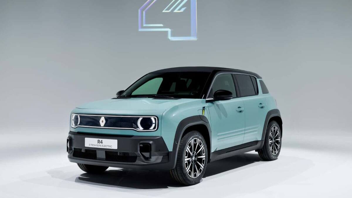Salón de París 2024: Renault apela a la historia y presenta el 4 E-Tech