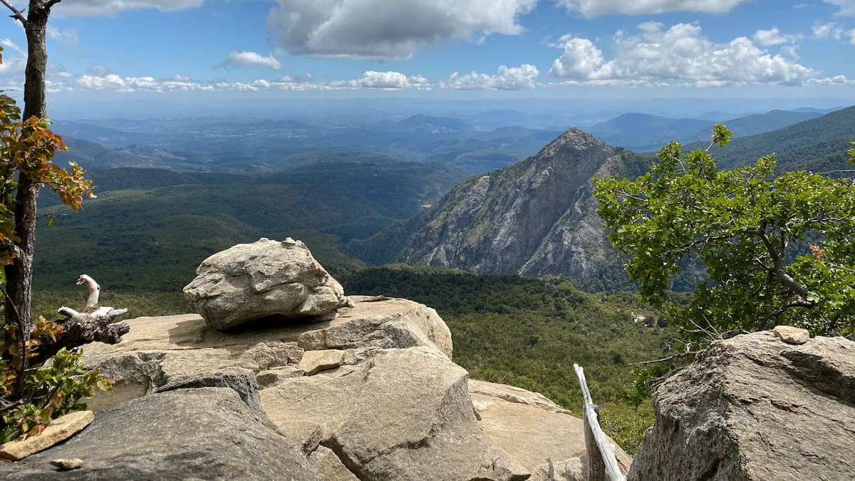 La joya escondida del Maule: El santuario natural que cautiva con sus paisajes cordilleranos en pleno otoño