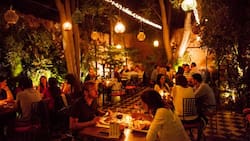 Este restaurant es ideal para tener una cita romántica a mitad de semana en Santiago