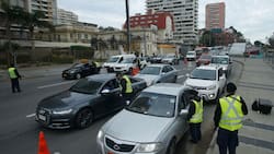 Restricción vehicular, lunes 25 de agosto: Estos automóviles NO pueden circular por la Región Metropolitana