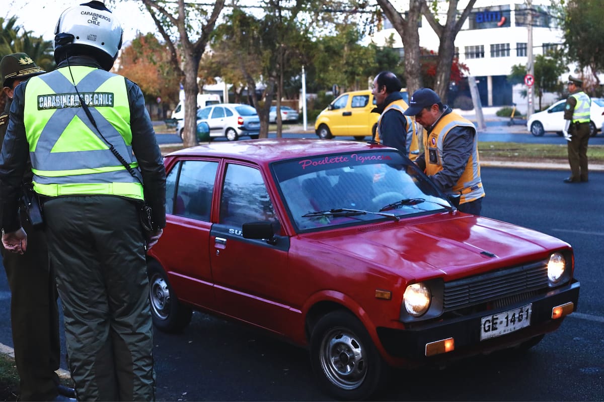 La infracción se puede traducir en una multa de 1,5 UTM. Foto: Aton.
