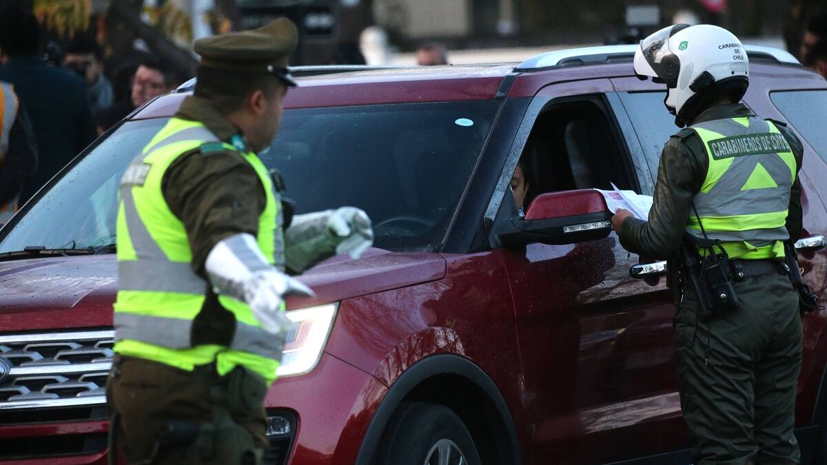 Por alta congestión y polución ambiental: analizan implementar restricción vehicular en esta comuna