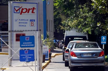 ¿Cuándo se vence mi Revisión Técnica y cómo puedo sacar hora para renovarla?