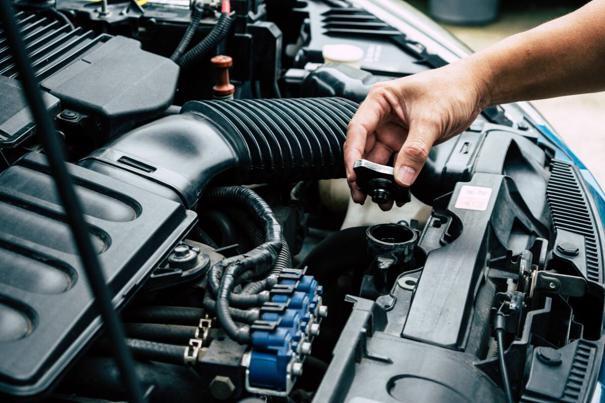 Conoce cuáles son las partes de tu auto que debes inspeccionar constantemente.
