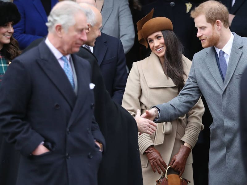El rey Carlos III prefiere mantener su distancia con el príncipe Harry y Meghan Markle