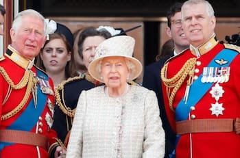 La batalla en la que se encuentra el rey Carlos III y su hermano, el príncipe Andrés