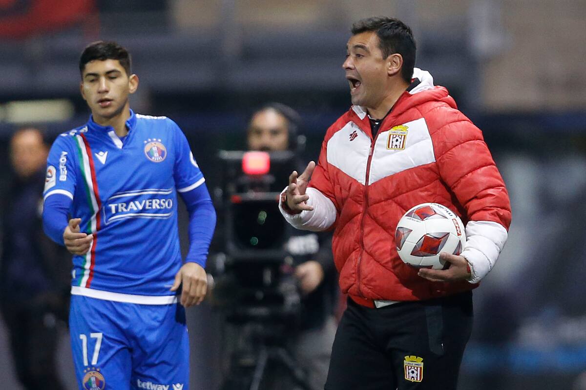 Julio de 2023, el actual DT itálico enfrenta a Audax. "Hoy tengo que pedirle disculpas a Curicó, por no haber ido en el ciento por ciento de mi capacidad".