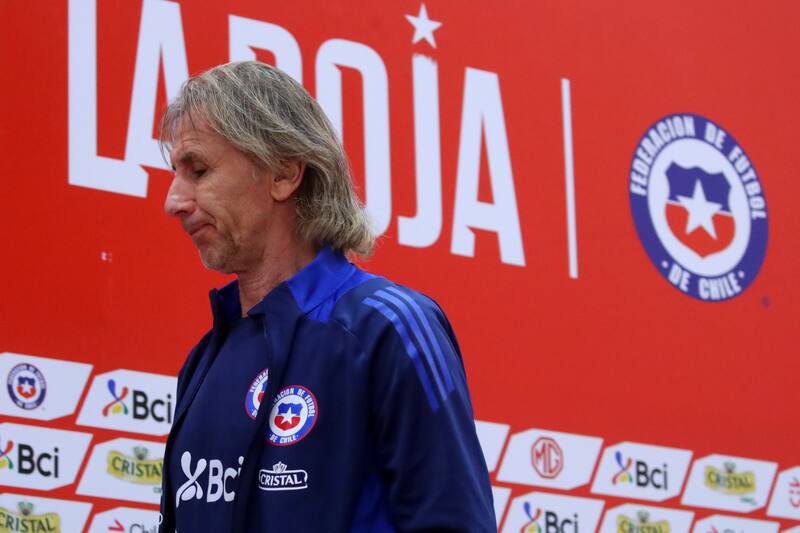 El DT de La Roja sufre con una nueva baja de cara al amistoso contra Panamá.
