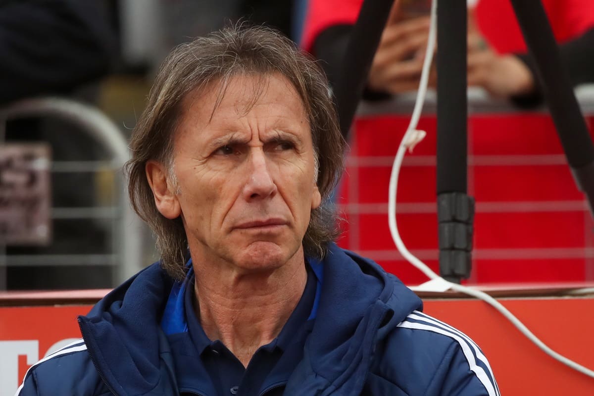 debe dar una nueva nómina de la Selección Chilena.